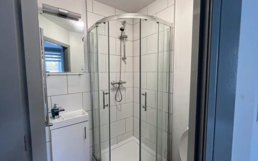 Room to Rent – Fairleigh, S2